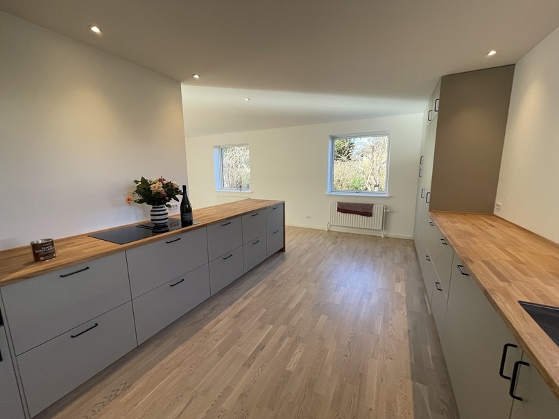 Få renoveret eller helt ny køkken med tømrer i Fredensborg